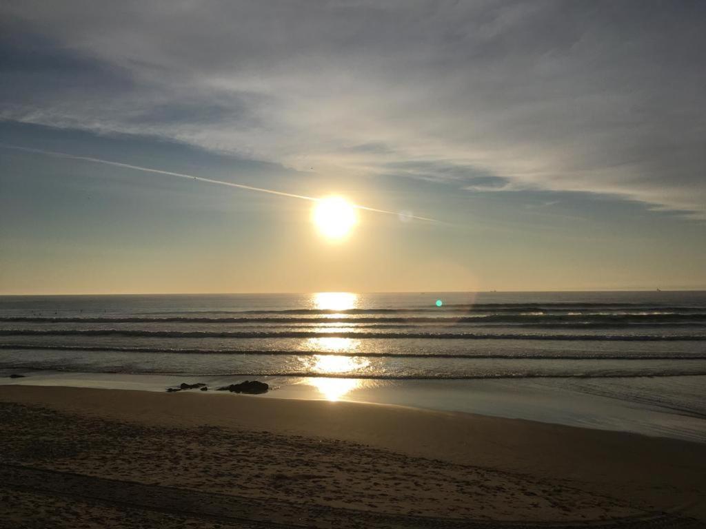 Sunset Guest House มาโตซีนโญส ภายนอก รูปภาพ